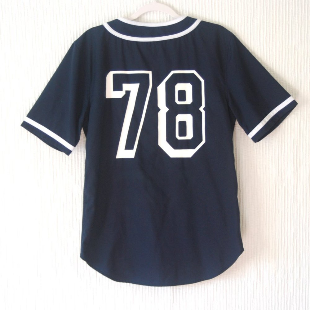 DIVIDED EST Men's Sports T-shirts - Picture 7 of 7